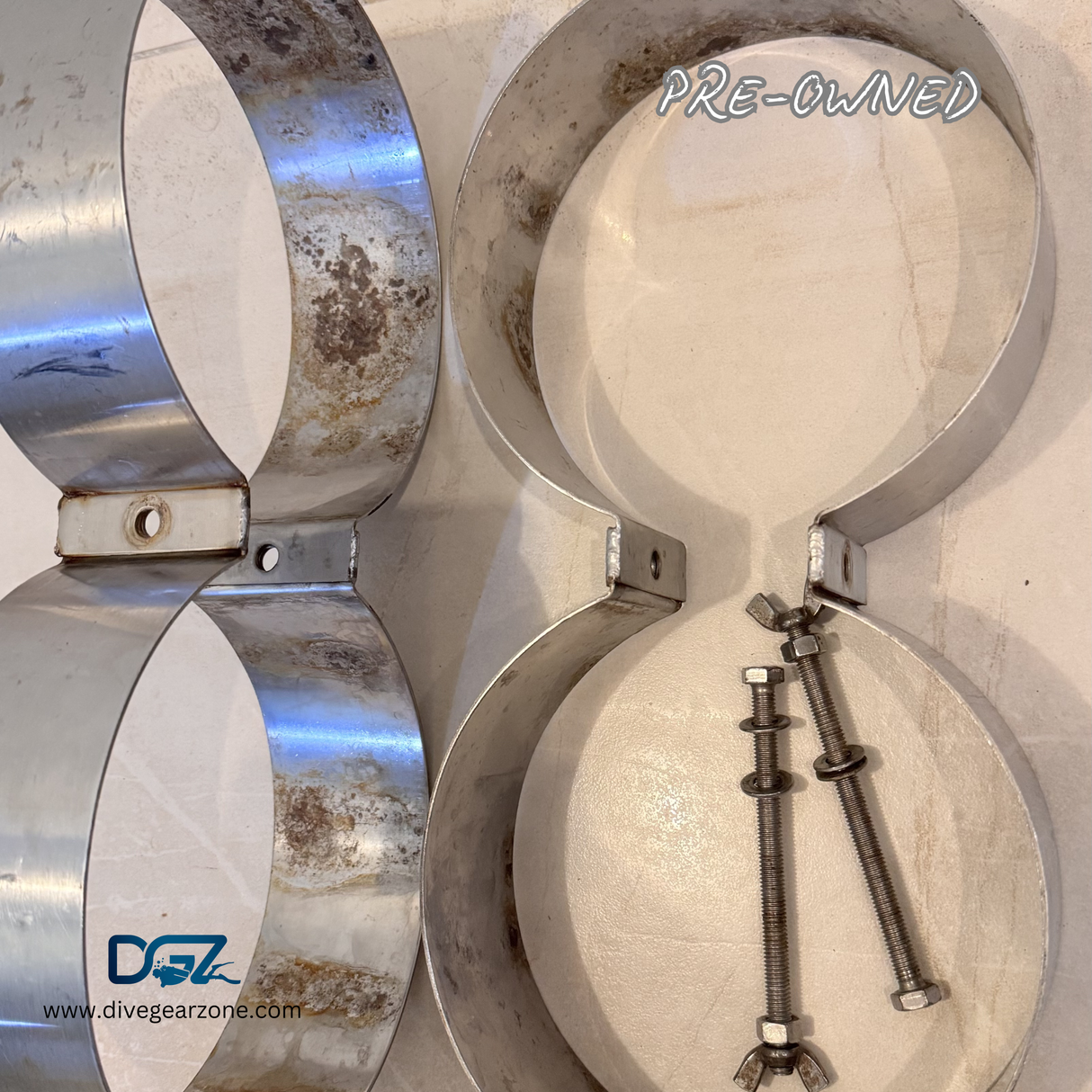 Pre-Owned Twin Tank Bands Set with Bolts "Set 5"